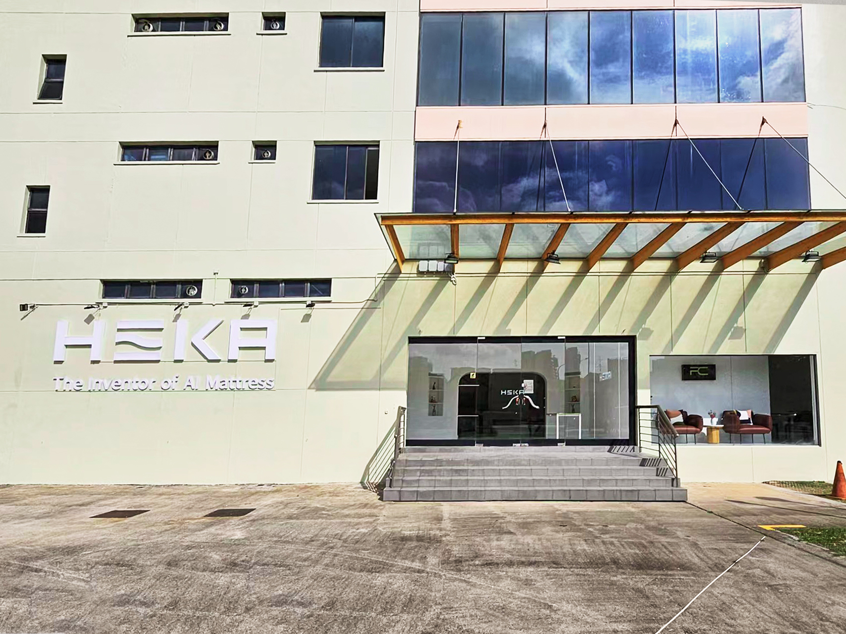 AI智能床垫真的能改善睡眠吗？HEKA带你重新定义智能床垫新标准